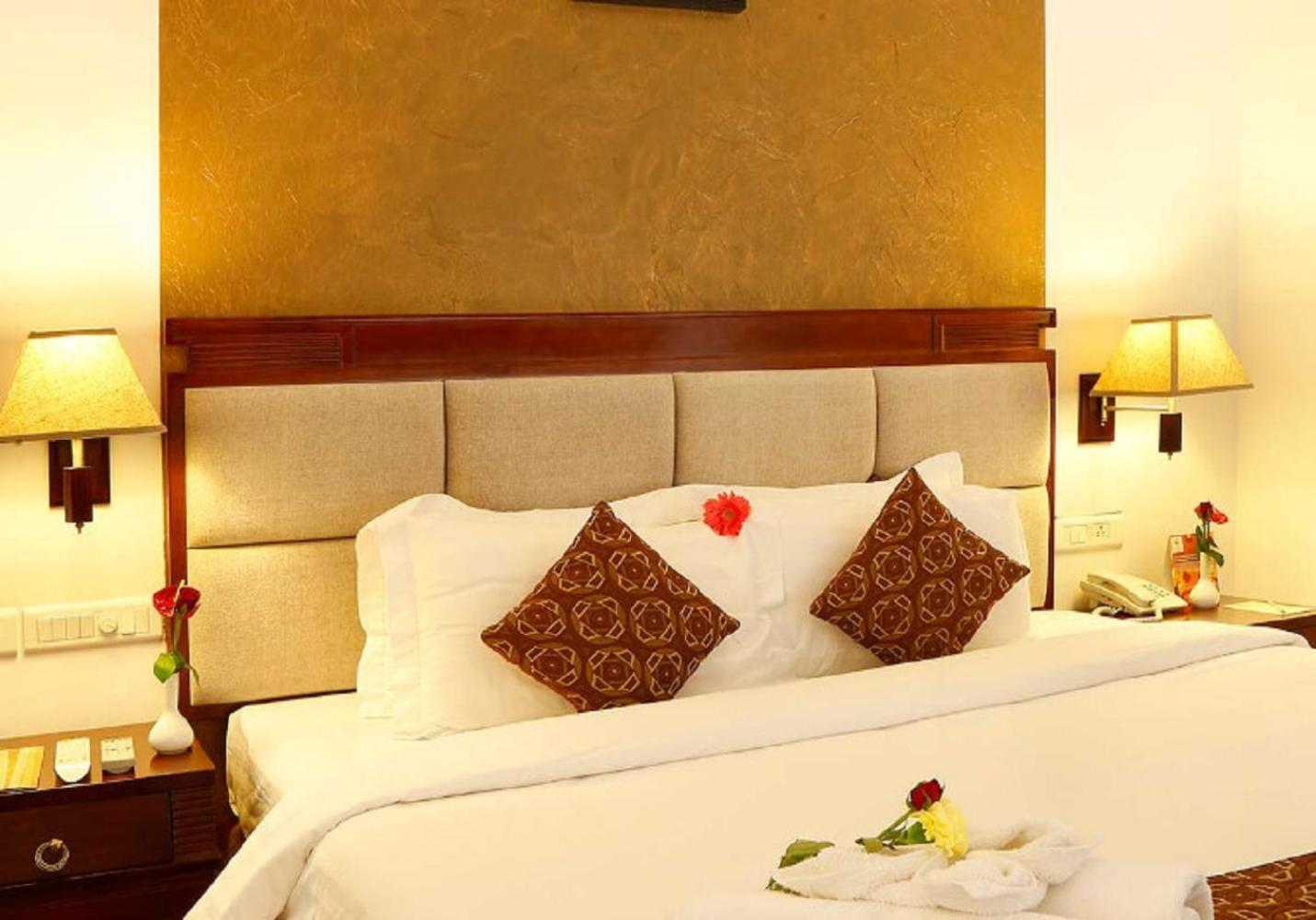 Spice Grove Hotel Thekkady Room photo